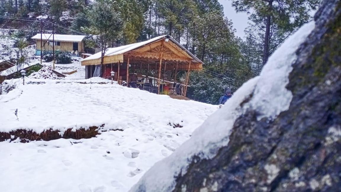 Mukteshwar Grand Retreat Luaran gambar